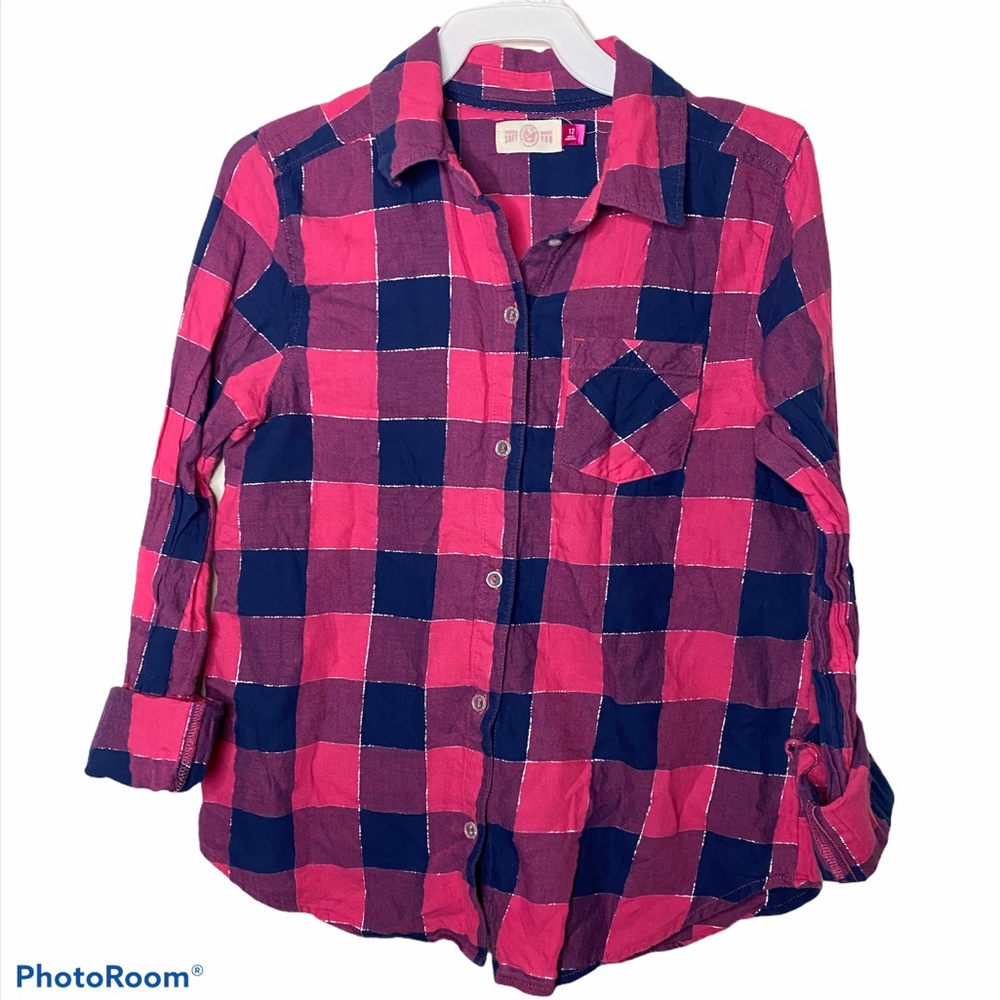 Lightweight button down shirt
